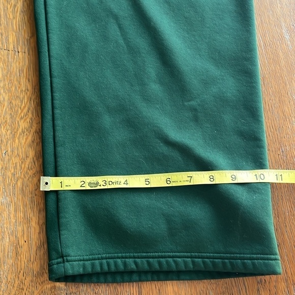 Under Armour UND North Dakota Sweatpants Green Loose Size XL Side Pockets - Picture 12 of 12
